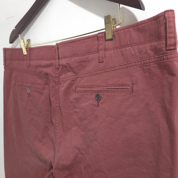 Denver Hayes | Men's Red Casual Shorts 44x8 - Picture 6 of 10